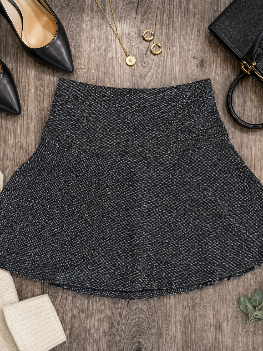 New York & Company Size 4 Black Textured Knit A-Line Skirt Career Office